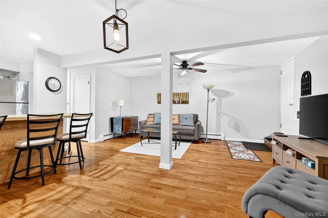 Photo of 23 Howard Avenue