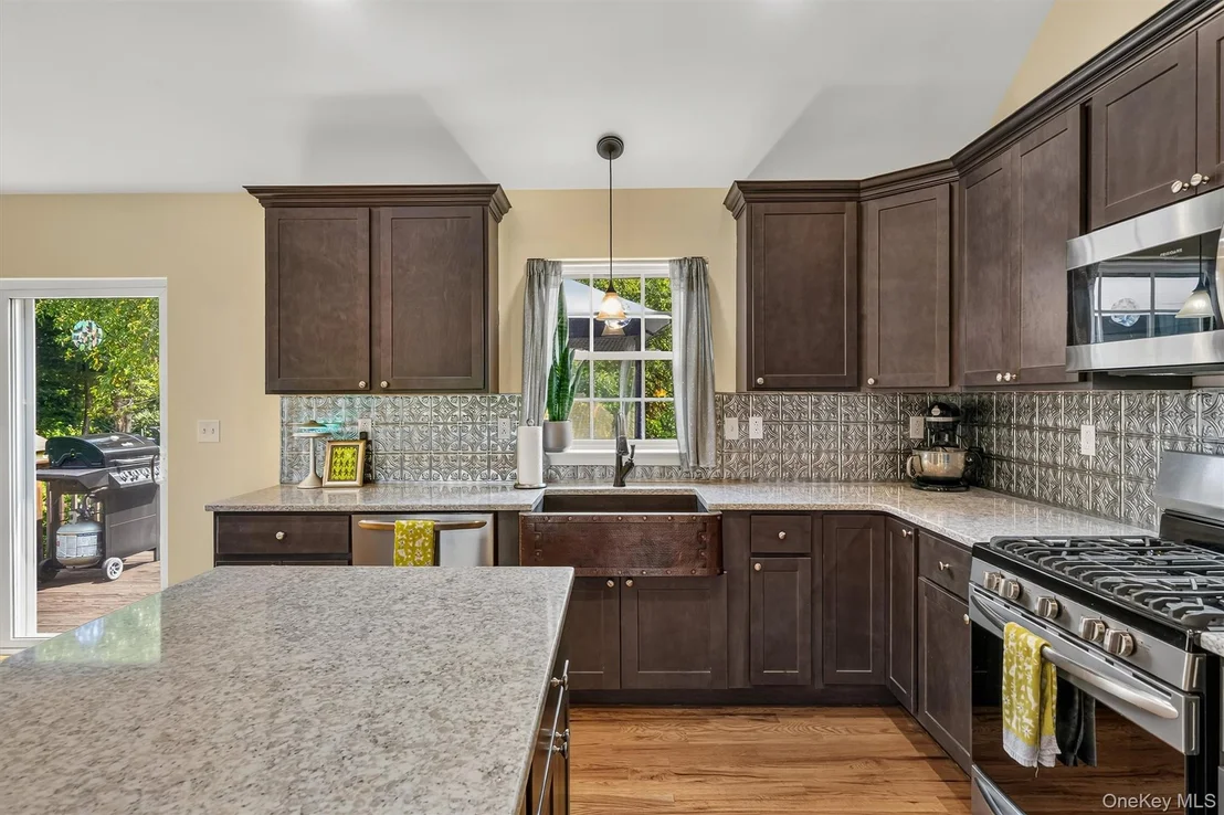 Photo of 1 Bell Way