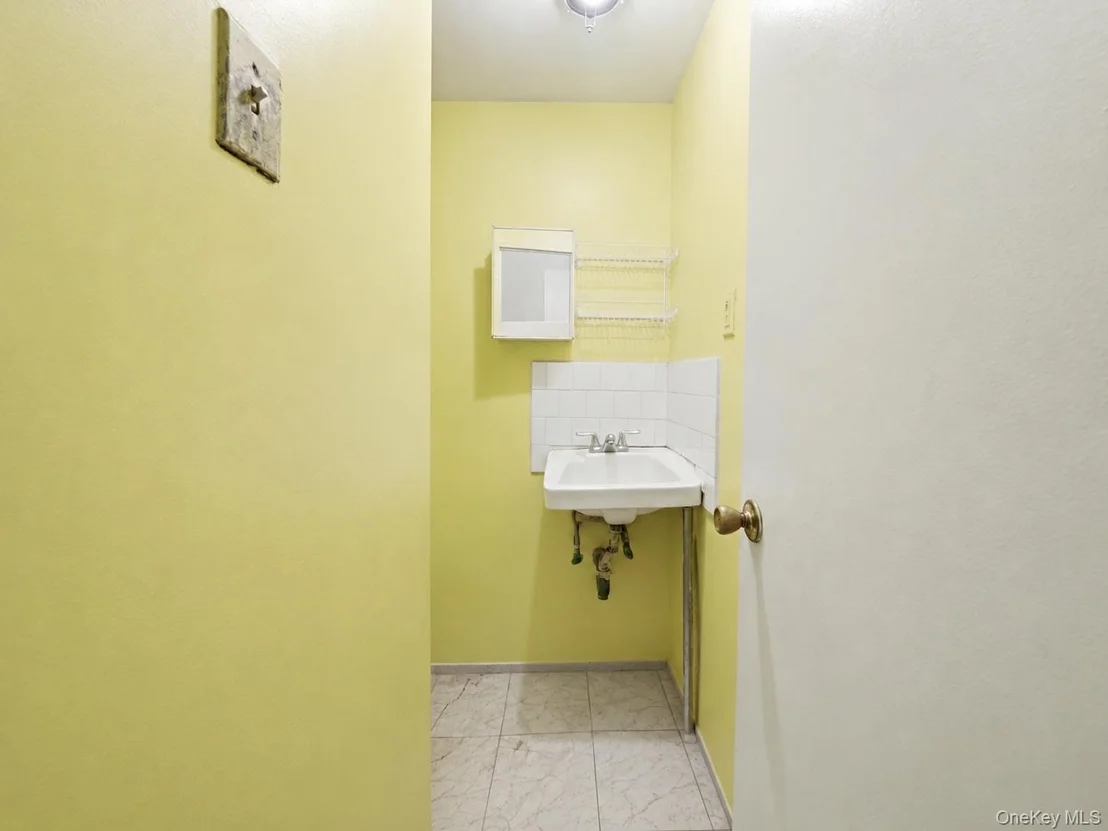 Photo of 320 Jackson Avenue