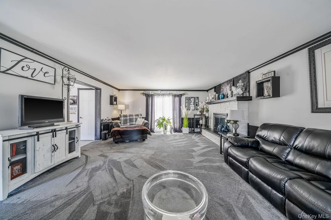 Photo of 14 Ormand Avenue