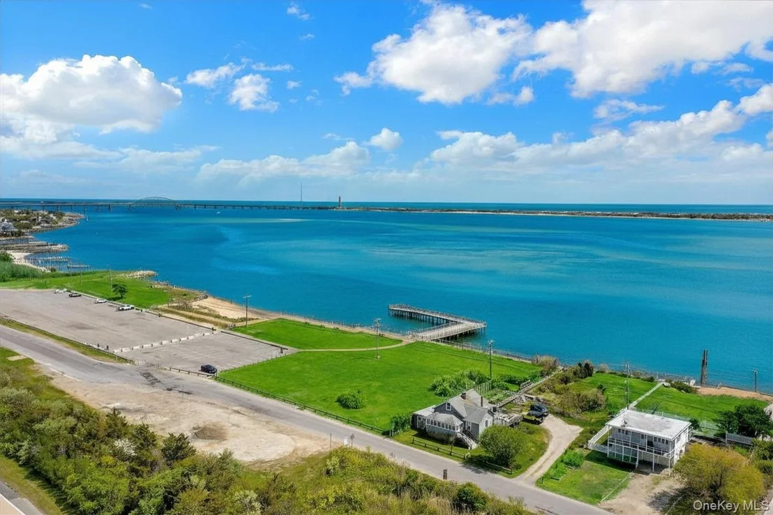 Photo of 6 Oak Beach Road