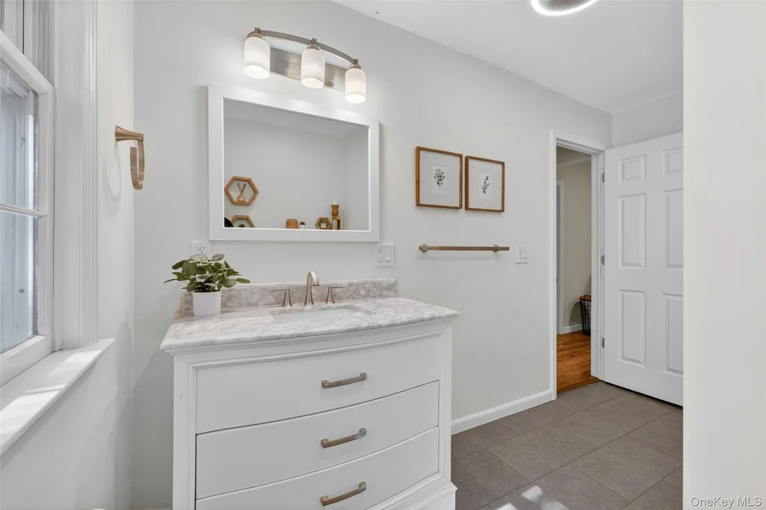 Photo of 7 Ridgewood Terrace