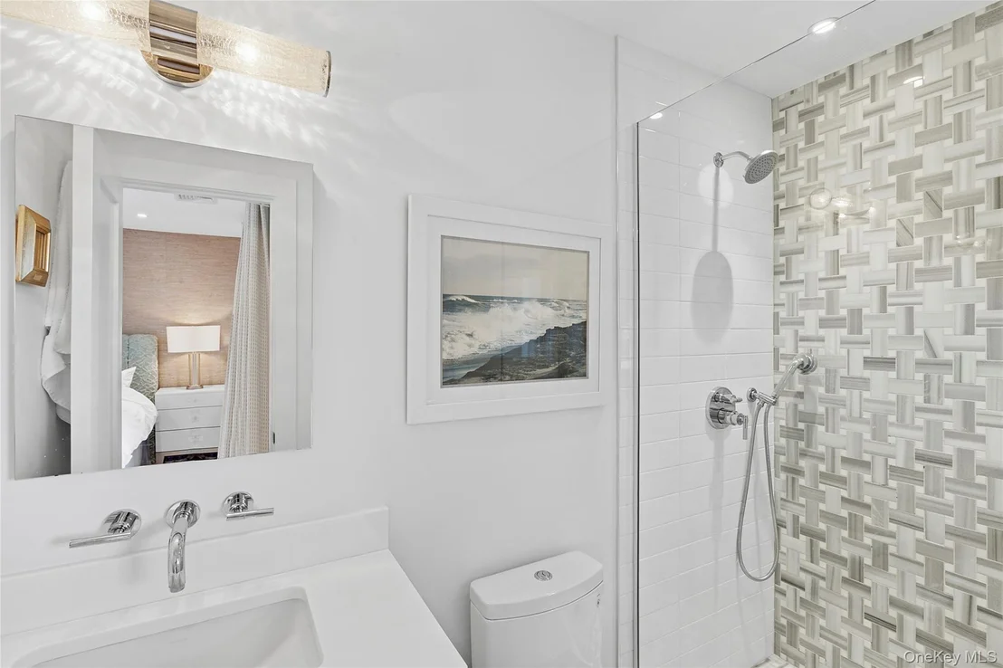 Photo of 375 Dune Road