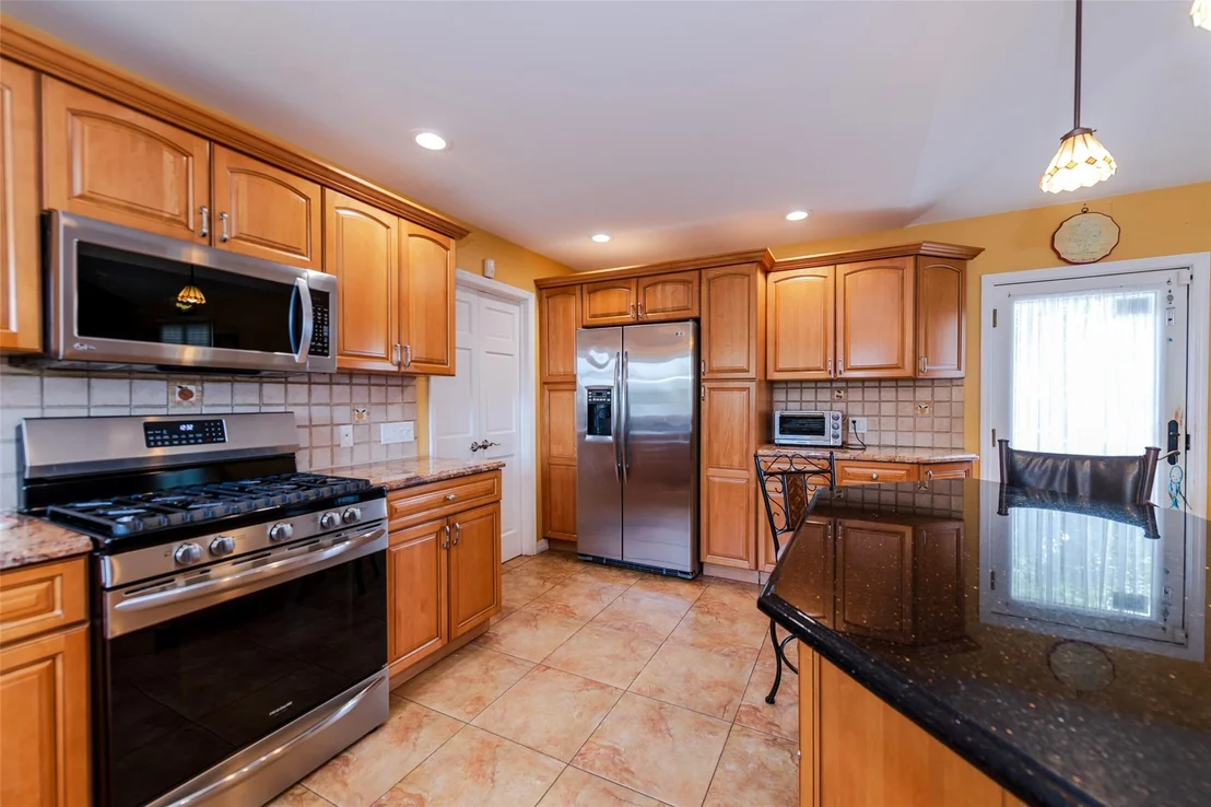 Photo of 3275 Bay Front Drive