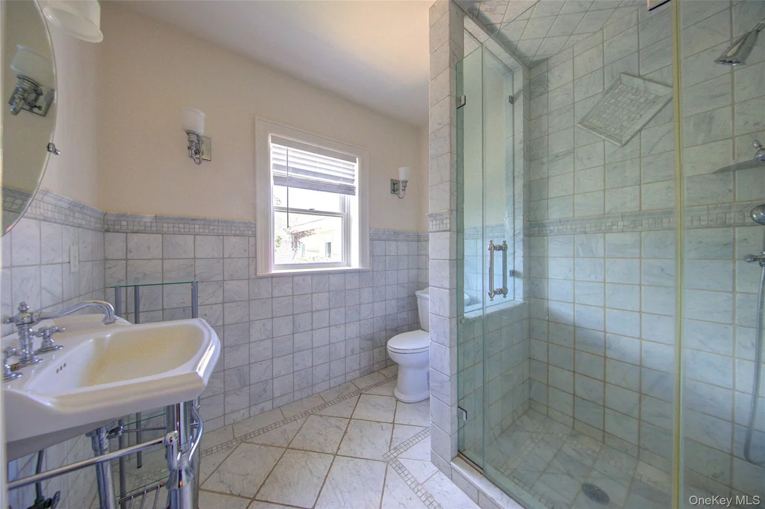 Photo of 159 Magnolia Boulevard