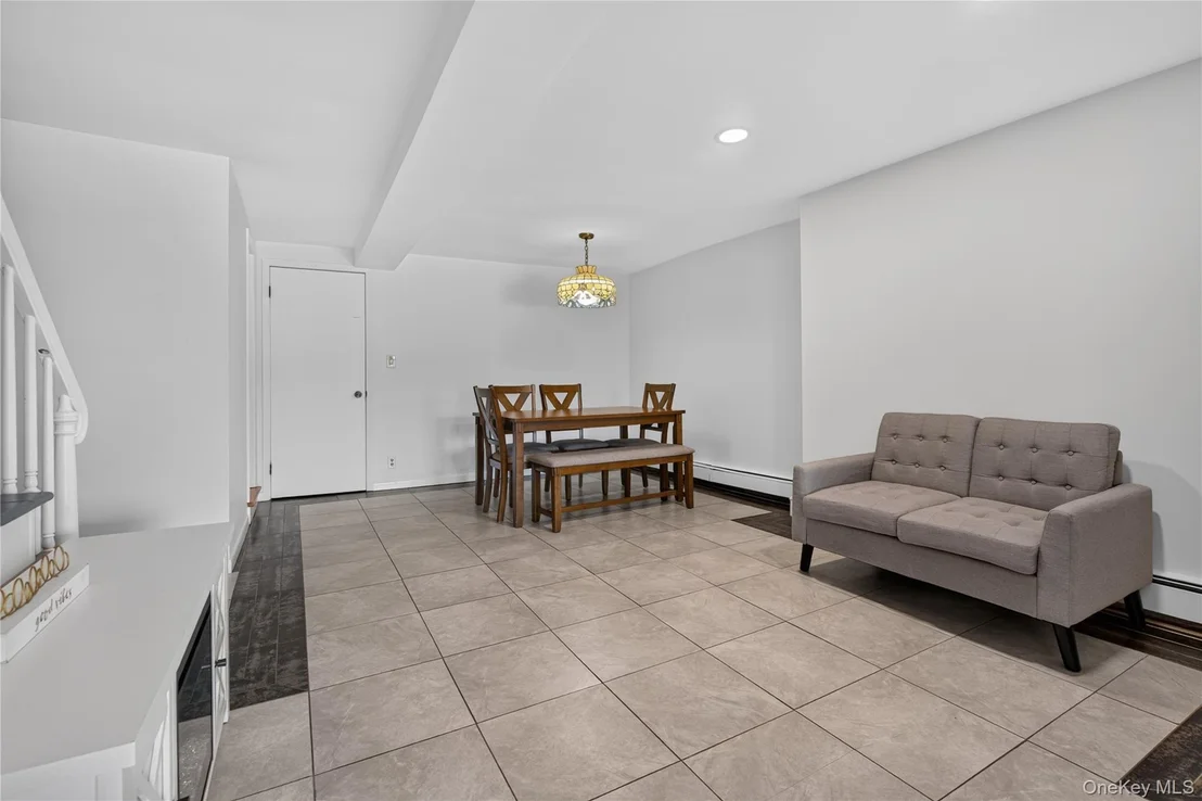 Photo of 297 Lake Drive