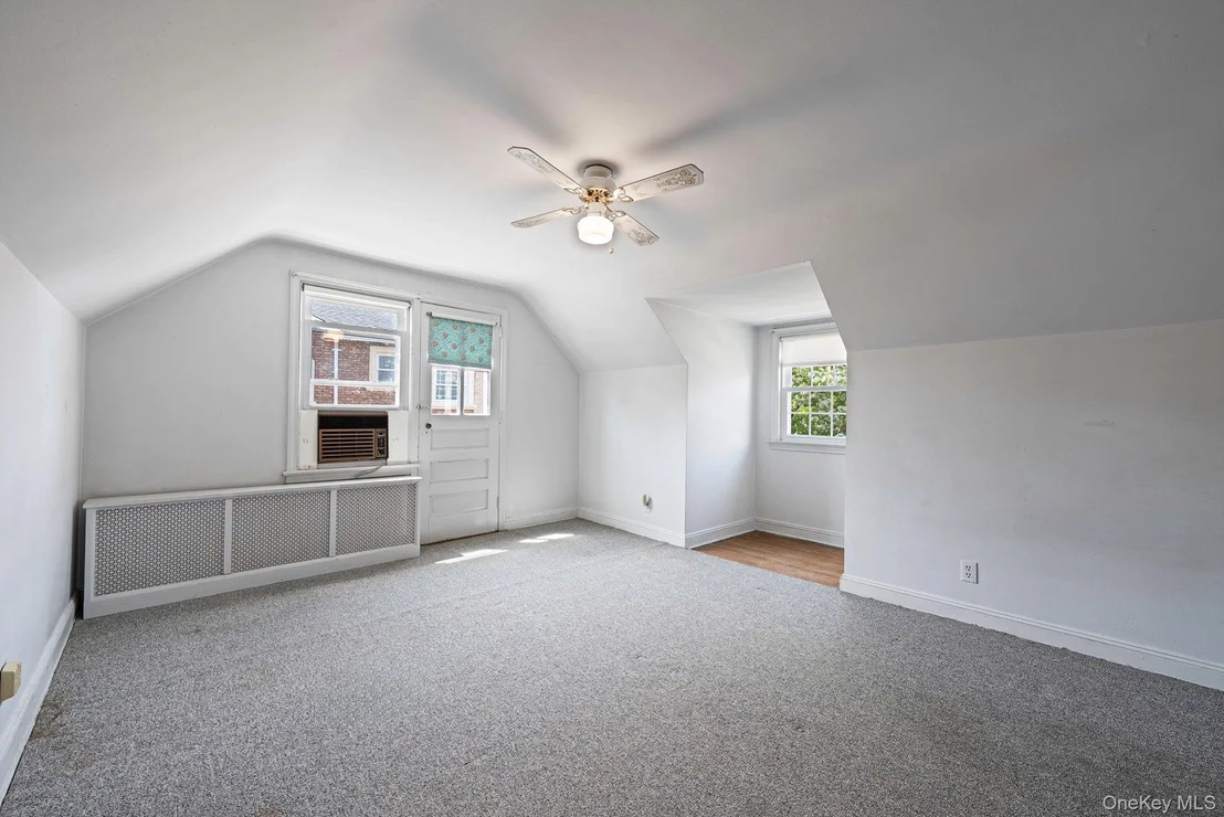 Photo of 8 Maple Lane