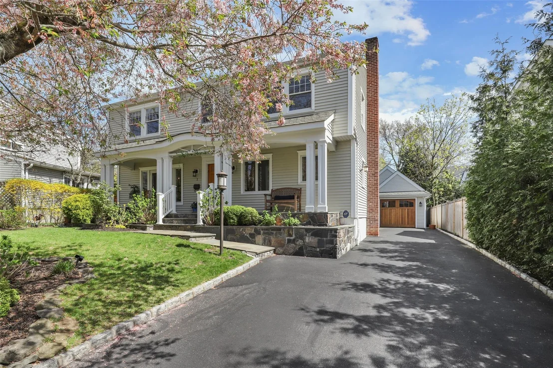 Photo of 7 Drake Avenue