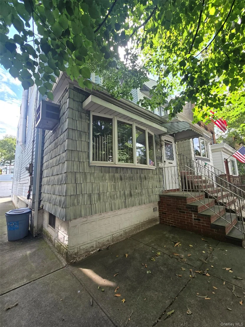Photo of 7733 79th Street