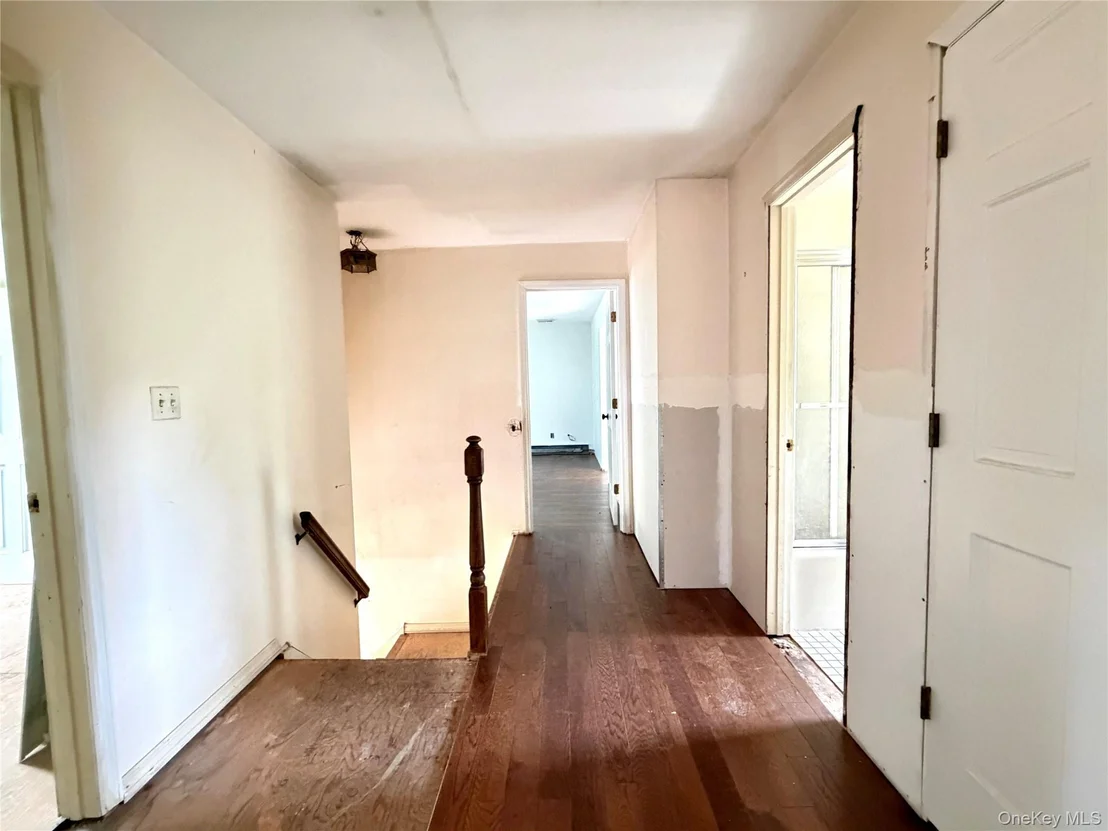 Photo of 18 Fox Run