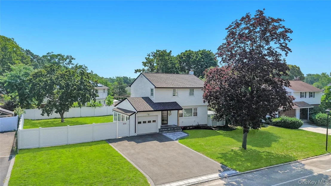 Photo of 241 Tree Road