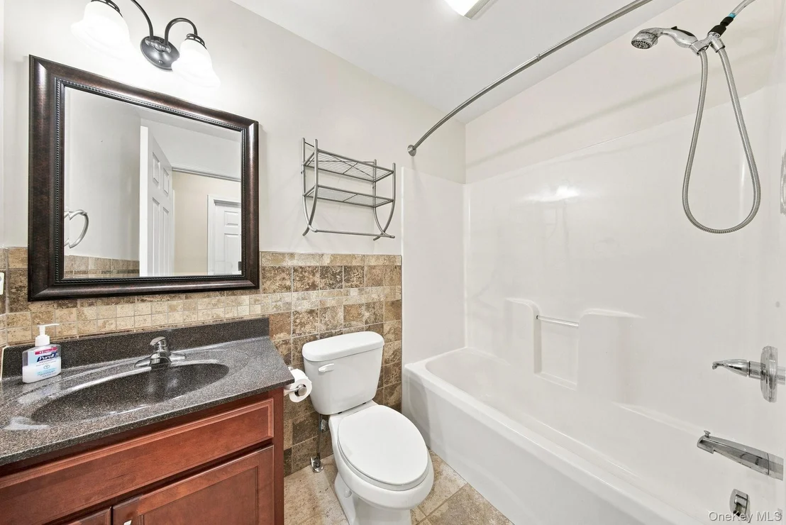 Photo of 236 Springbrook Road
