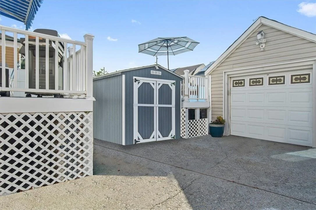 Photo of 1847 Haight Avenue
