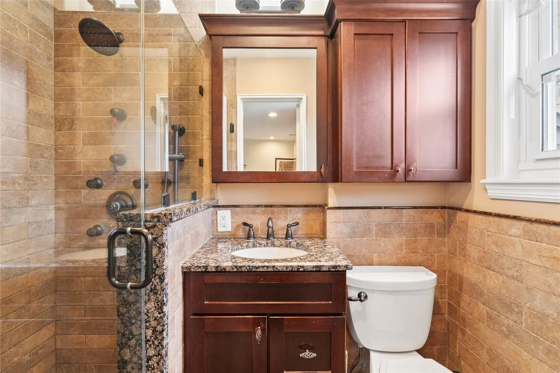 Photo of 256 Forest Drive
