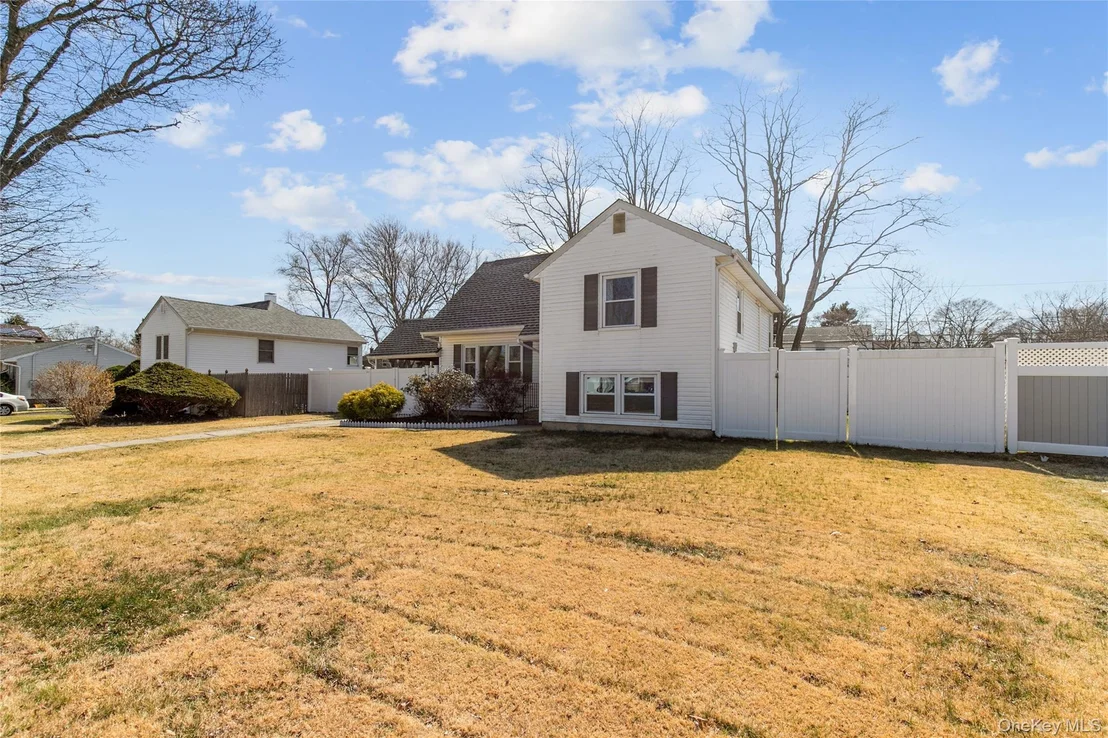 Photo of 58 Saddle Lane