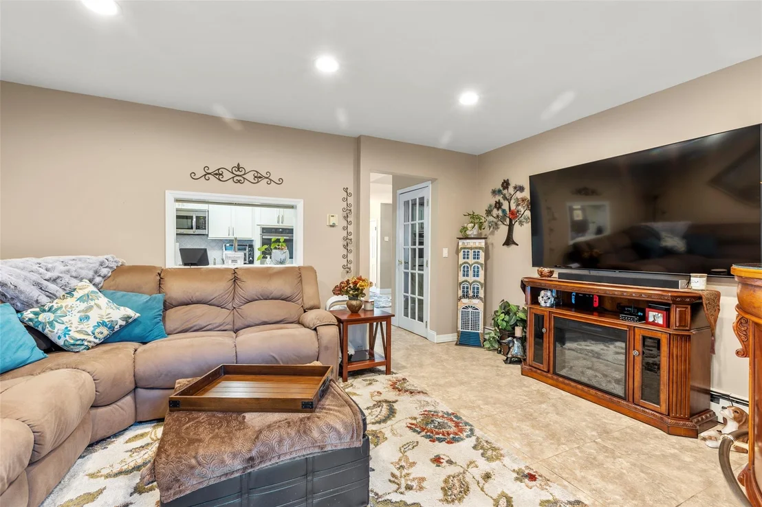 Photo of 28 Sandra Drive