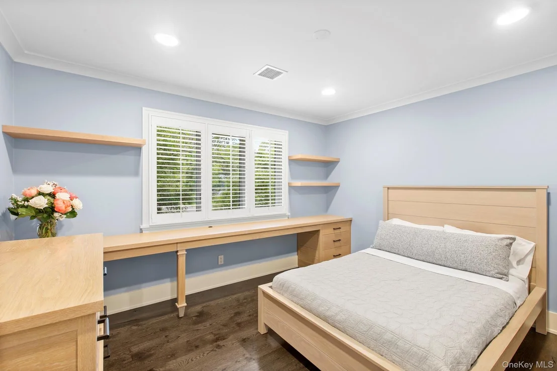 Photo of 90 Rogers Avenue