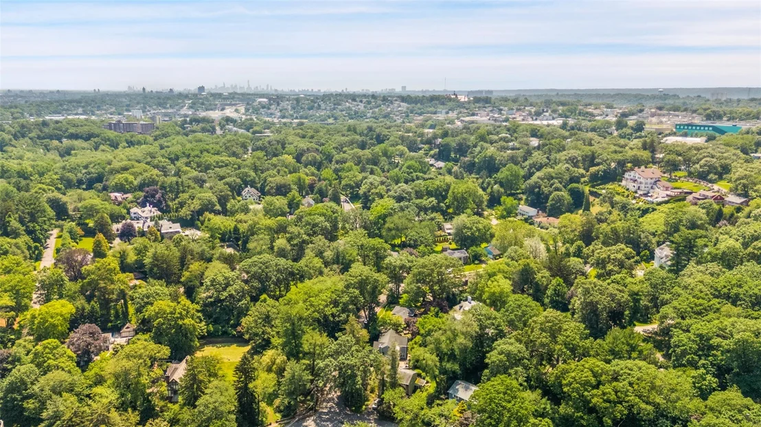 Photo of 10 Rockledge Road