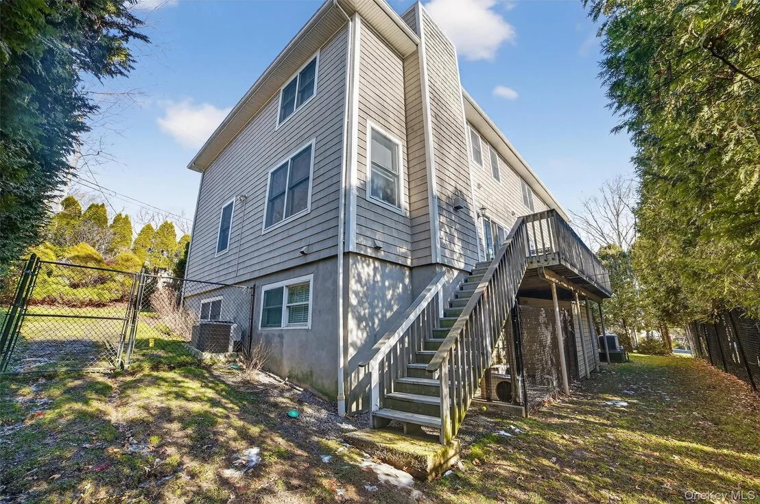 Photo of 6 Rest Avenue