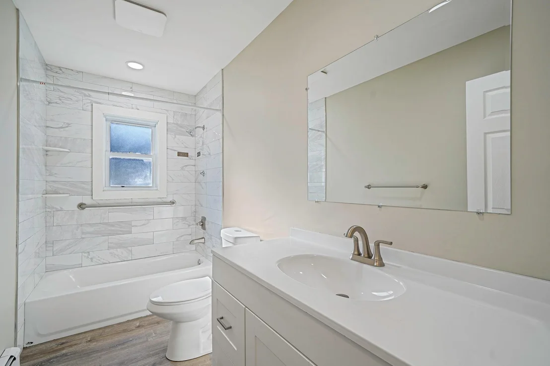 Photo of 80 Meadowmere Avenue