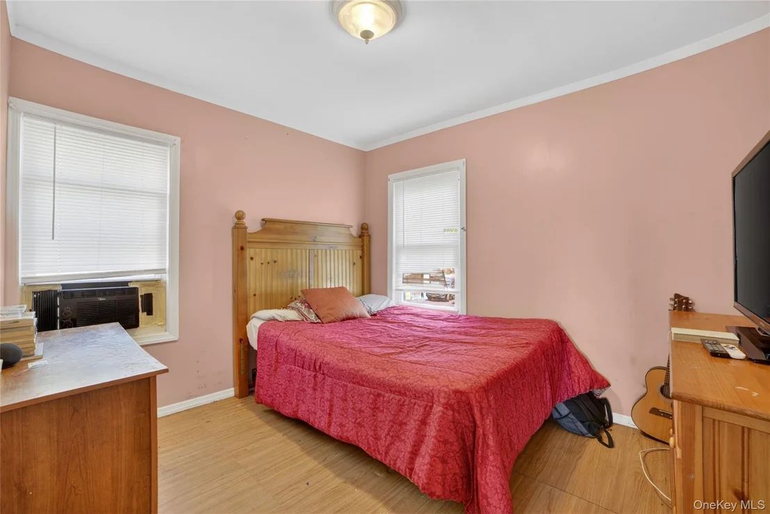 Photo of 239 Fremont Street