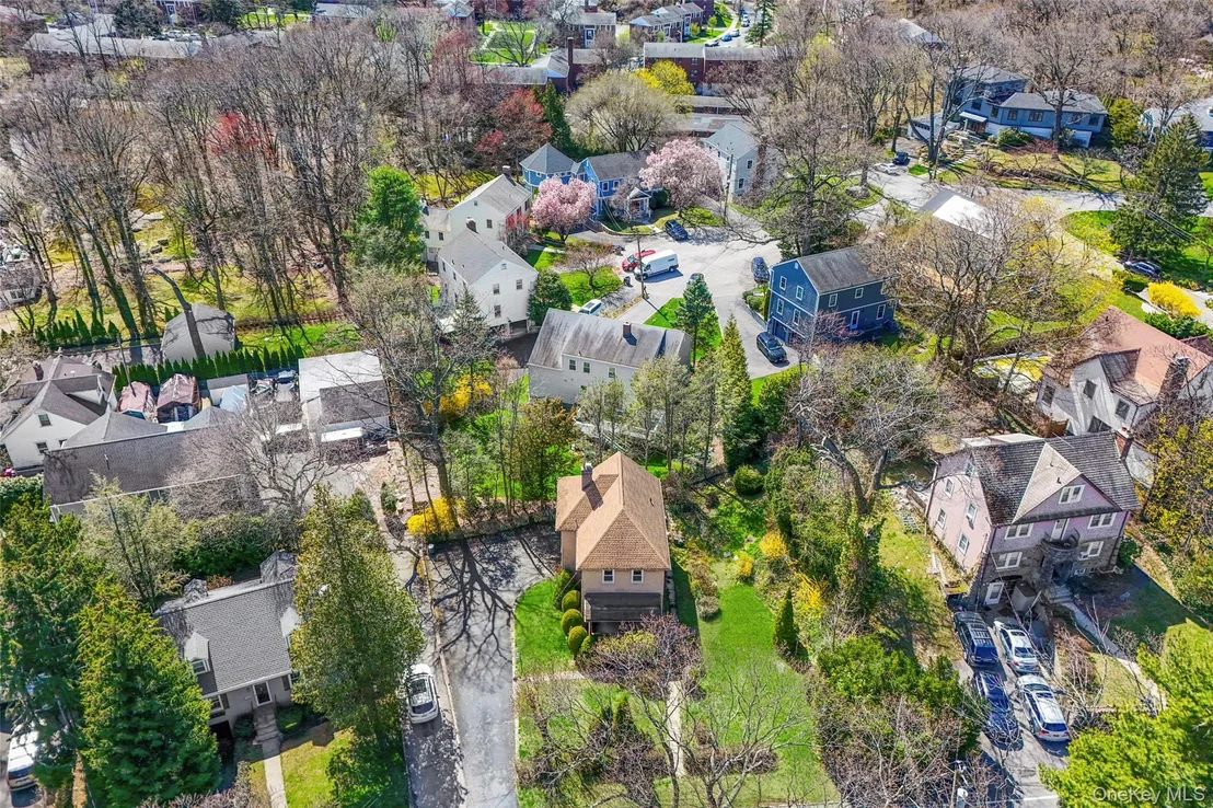 Photo of 10 Harrison Drive