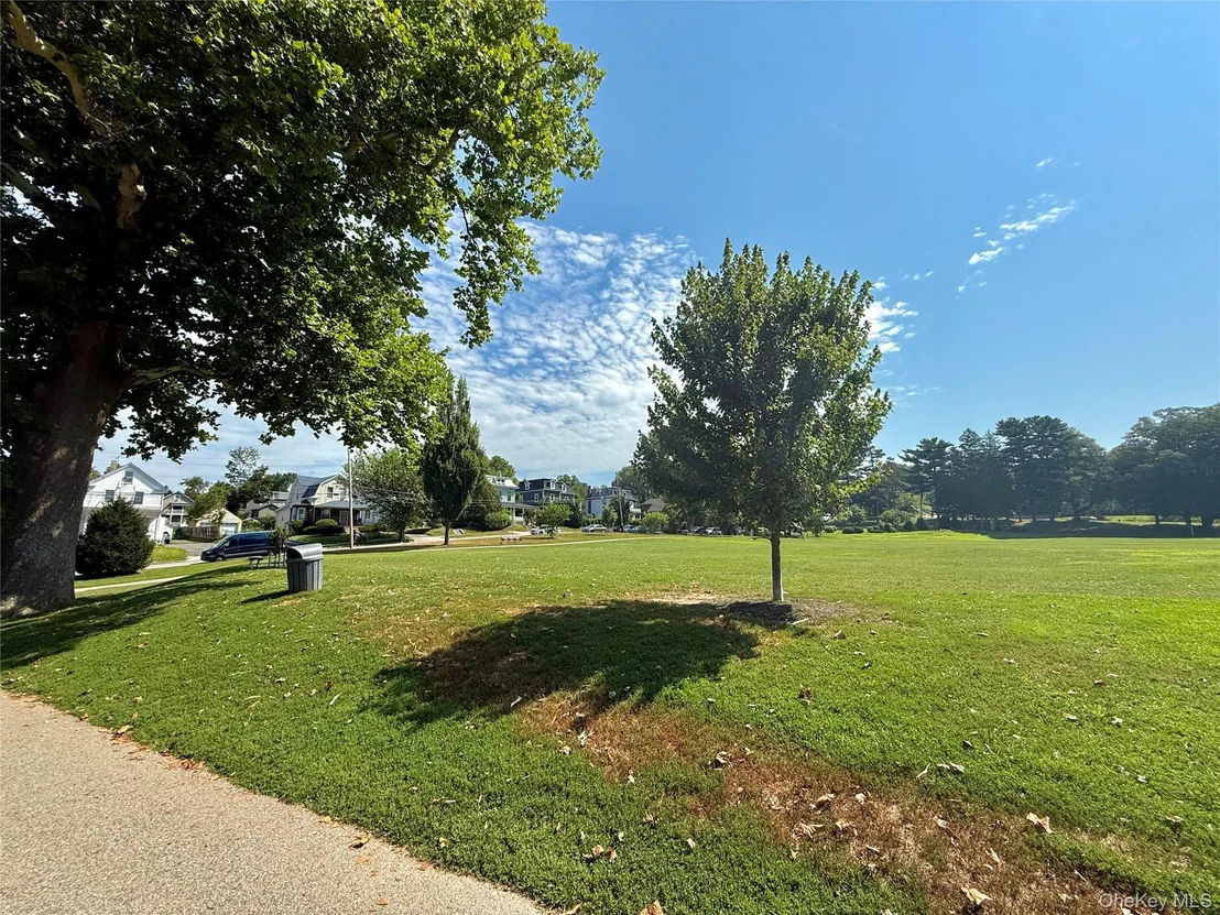 Photo of 22 Lafayette Avenue