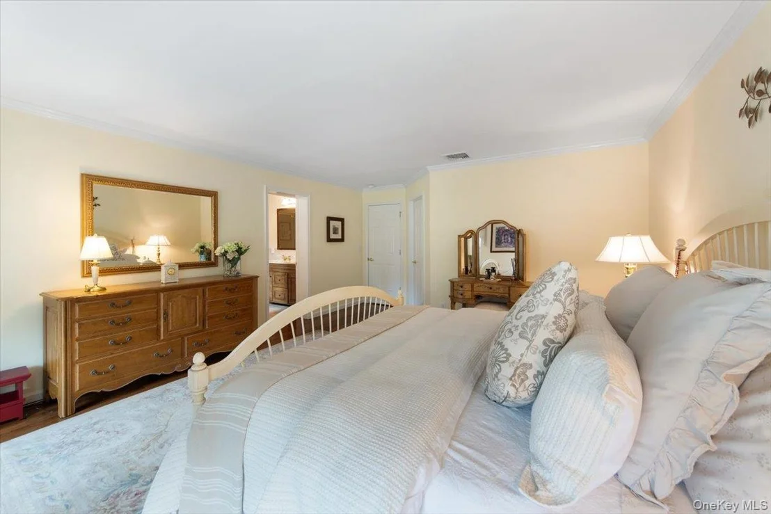 Photo of 1510 Maple Avenue