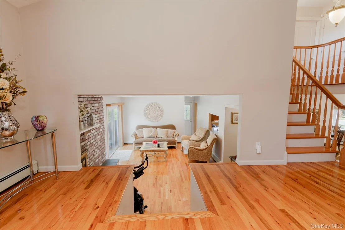 Photo of 32 Dover Hill Drive