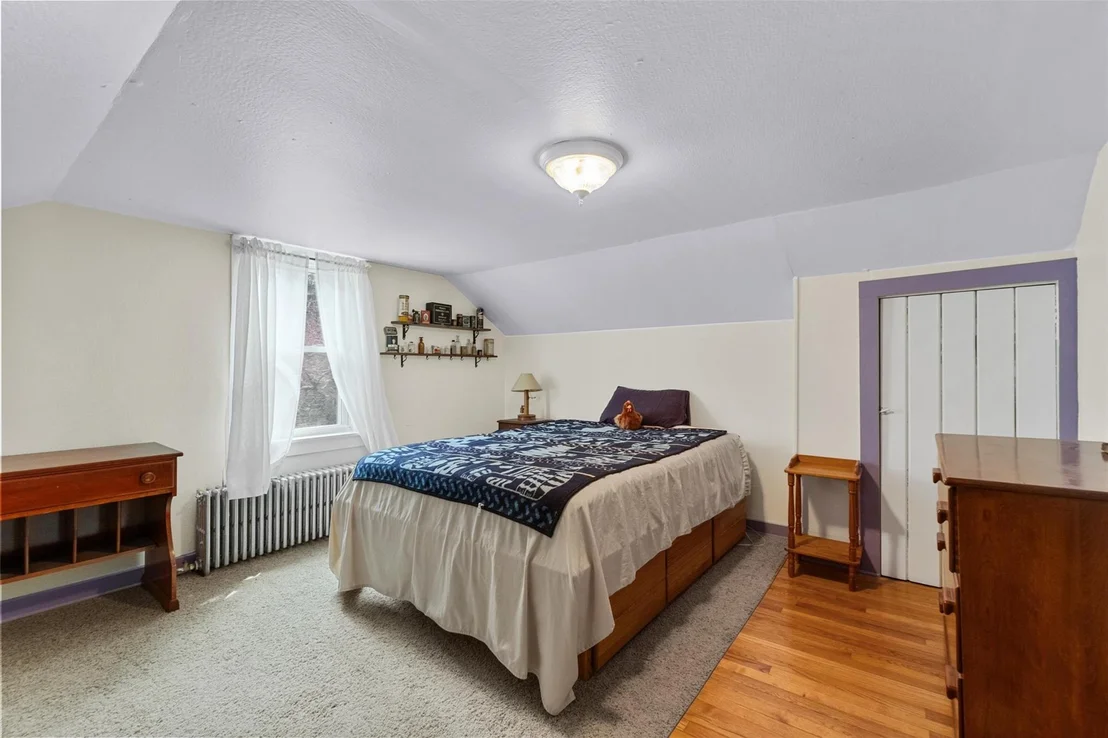 Photo of 224 Manchester Road