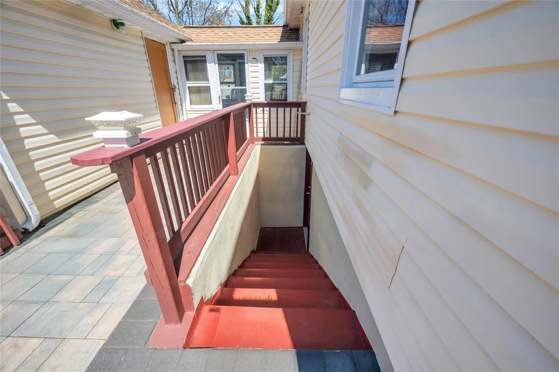 Photo of 136 Saint Johns Street