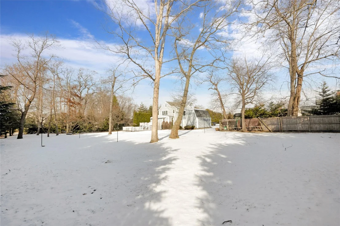 Photo of 32 Cedar Avenue Extension