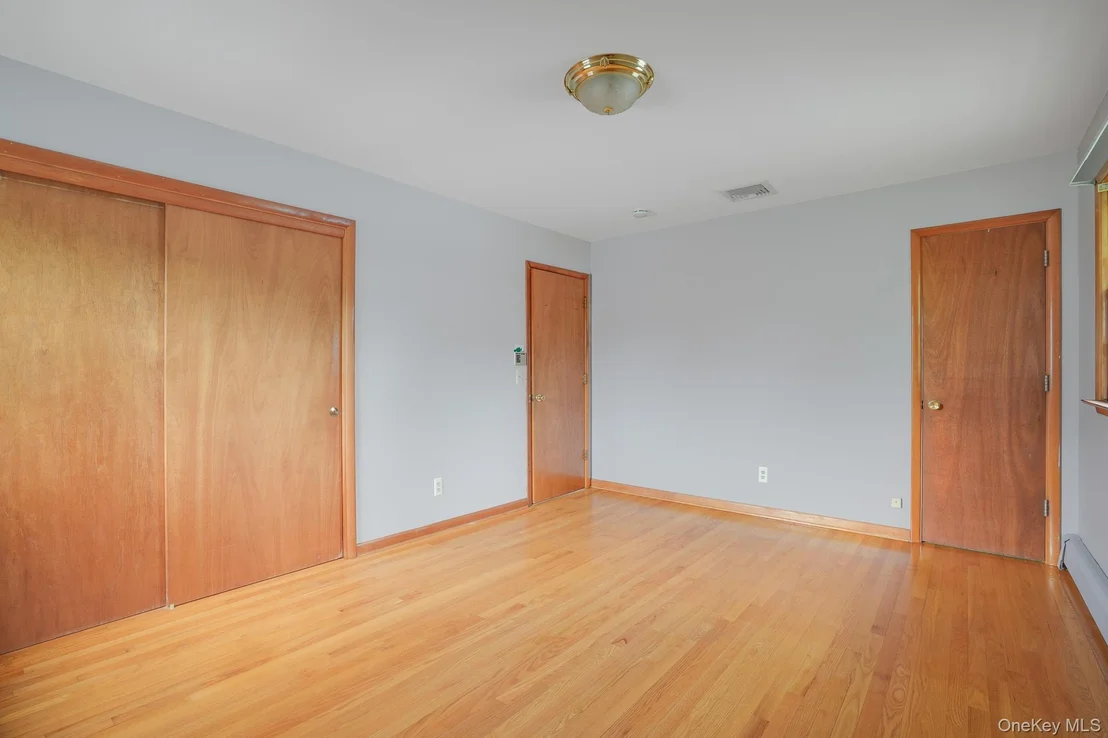 Photo of 103 Edgehill Drive