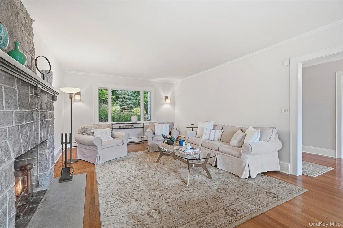 Photo of 5 Allendale Drive
