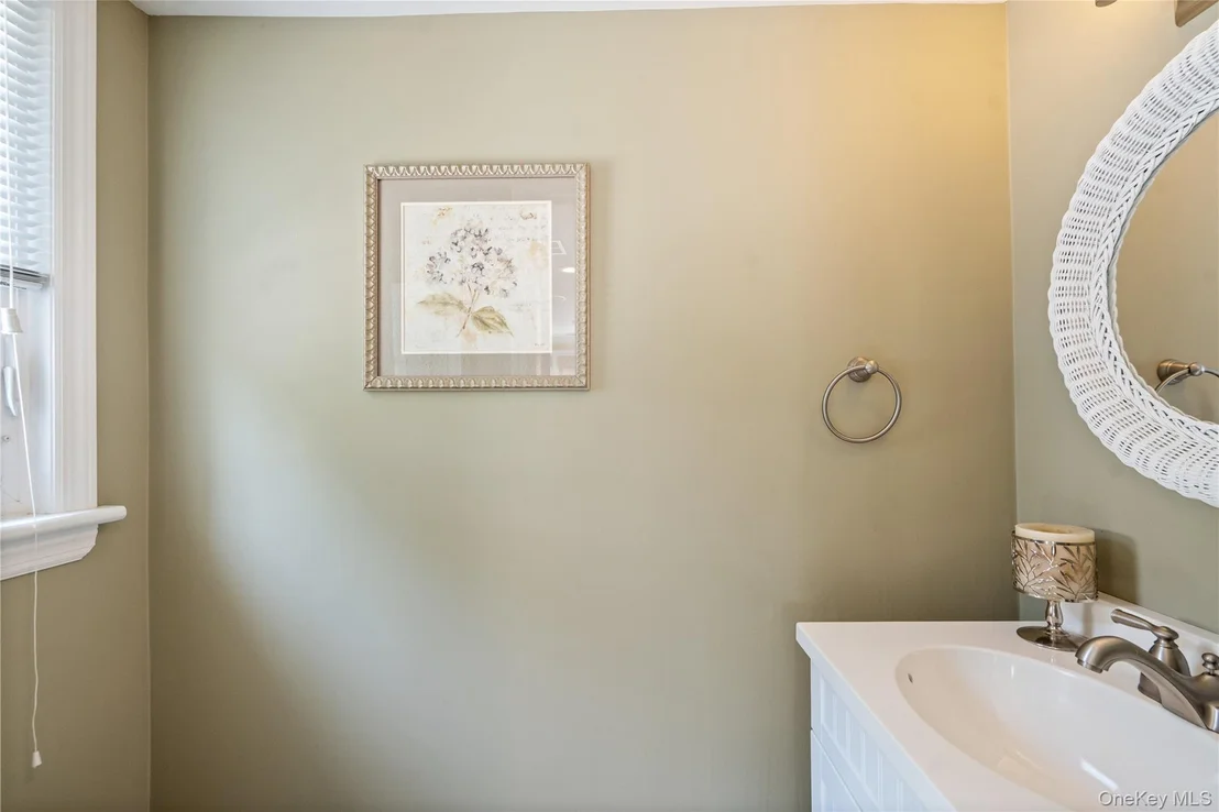 Photo of 46 Saratoga Drive