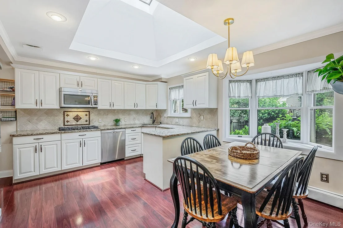 Photo of 44 Winslow Lane