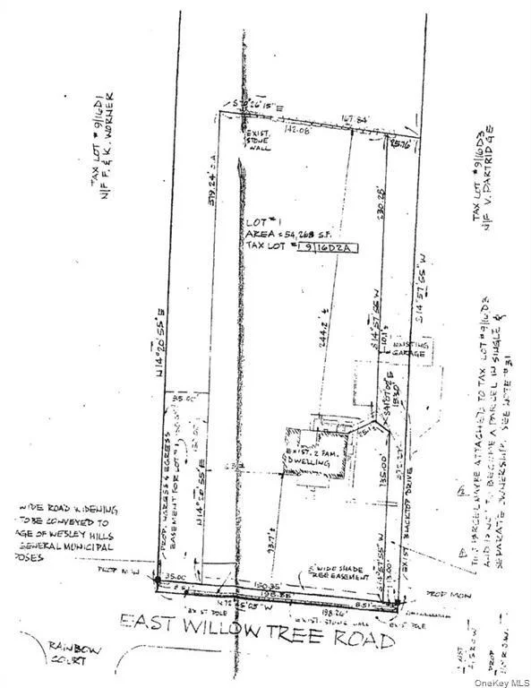 Photo of 114 E Willow Tree Road