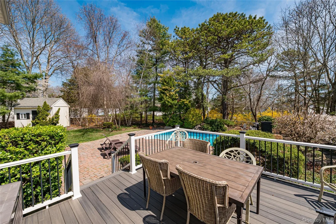 Photo of 209 Fairway Drive