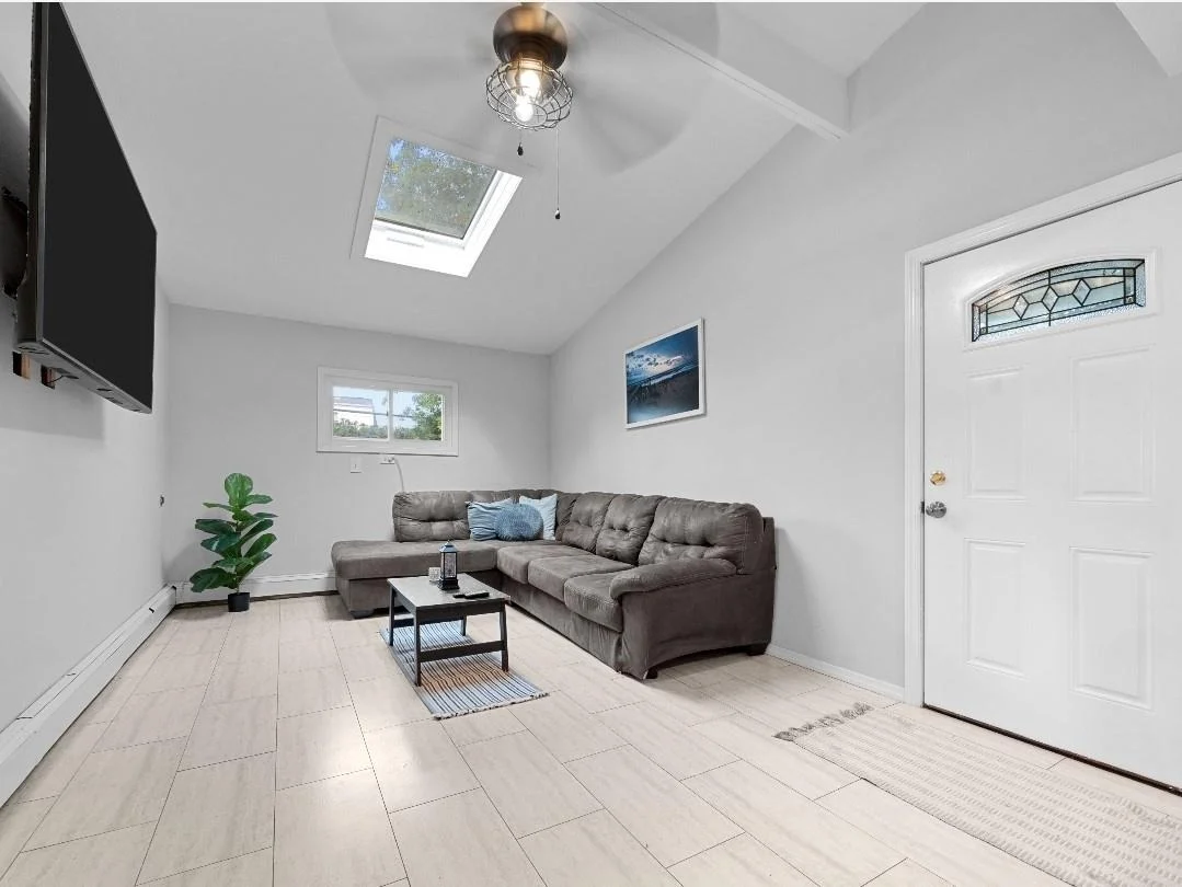 Photo of 33 Saddle Lane