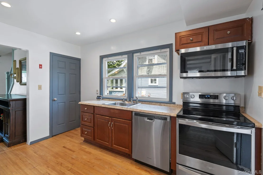 Photo of 8 Mildred Avenue