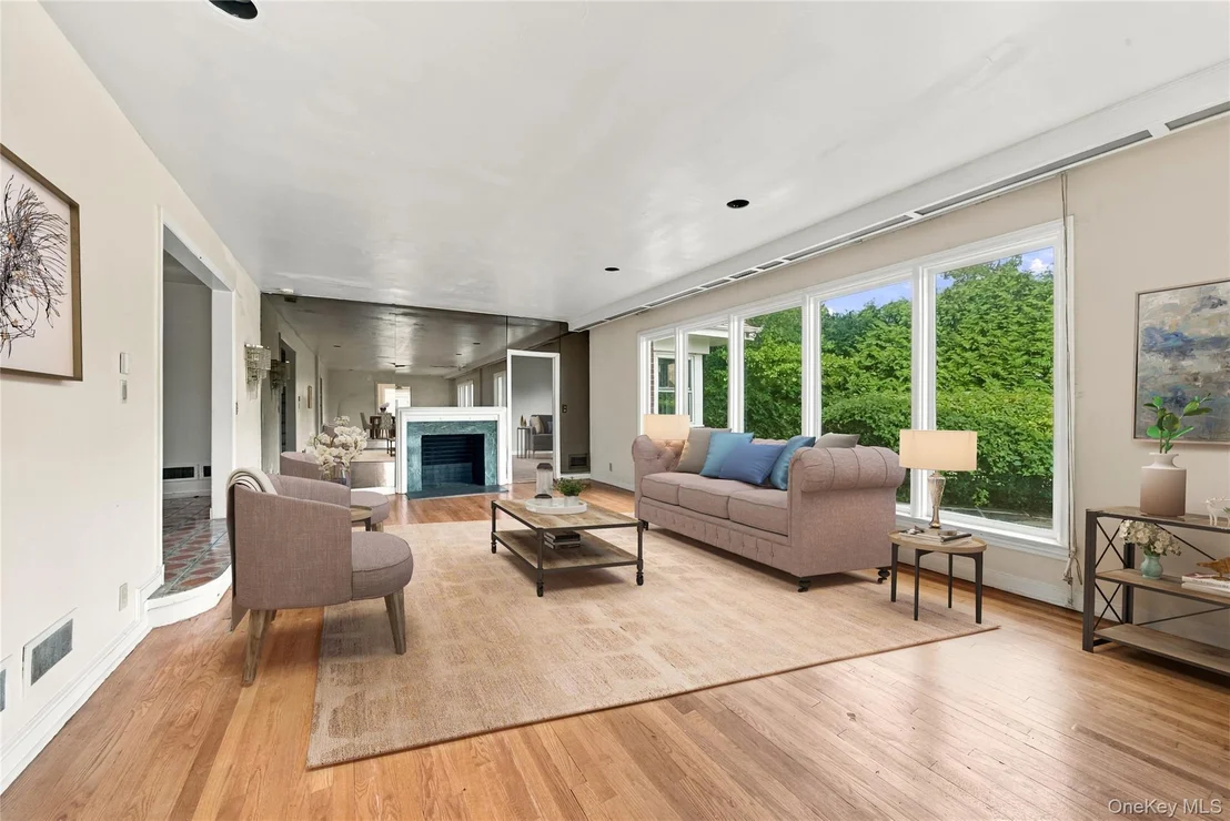Photo of 85 Del Rey Drive