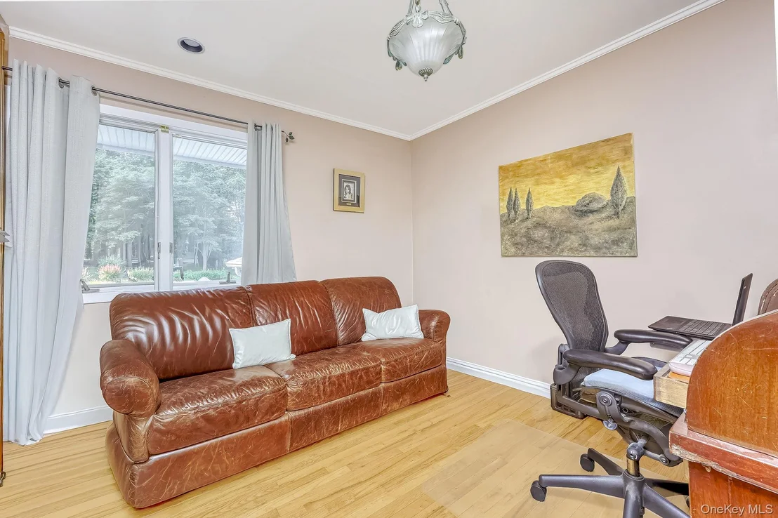 Photo of 10 Longbow Road