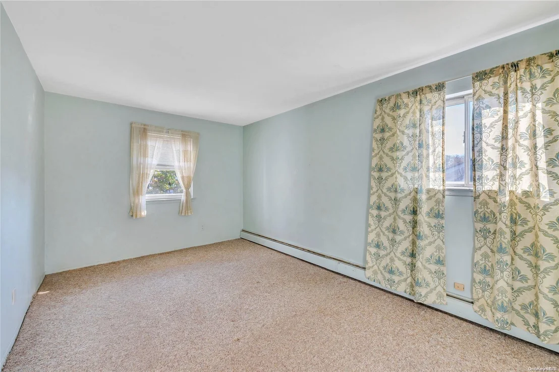 Photo of 6 Barry Lane