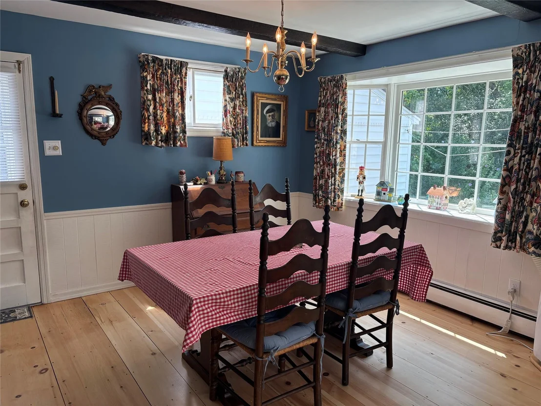 Photo of 21 Kinderhook Drive