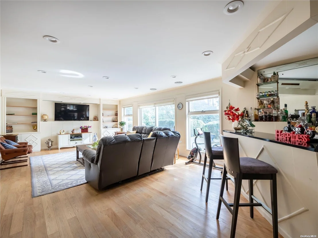 Photo of 145 Cooper Drive
