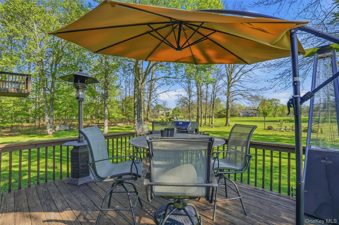 Photo of 36 River Glen Road