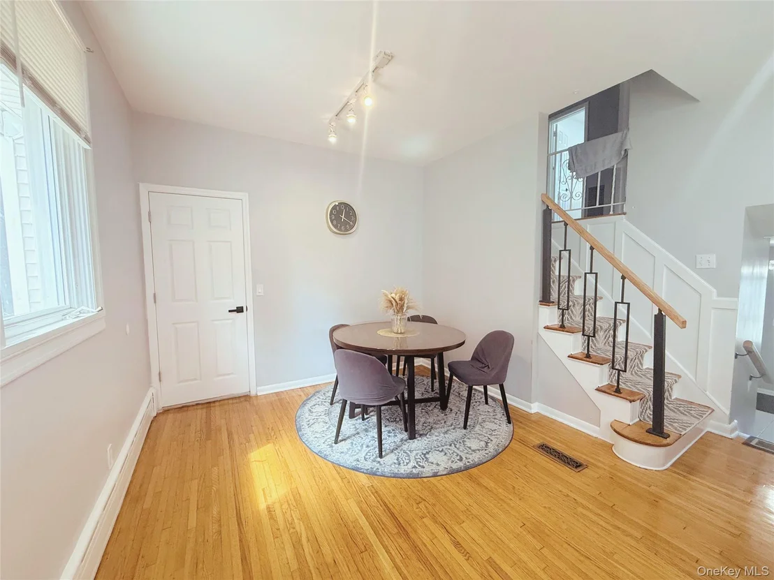 Photo of 9 Valley View Drive