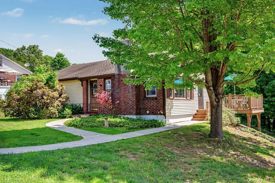Photo of 22 Manor Way