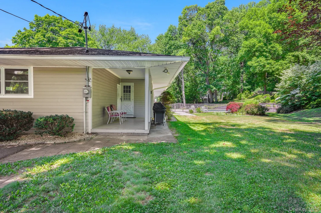 Photo of 21 Vail Road