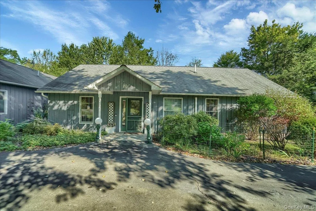 Photo of 20 Overlook Drive